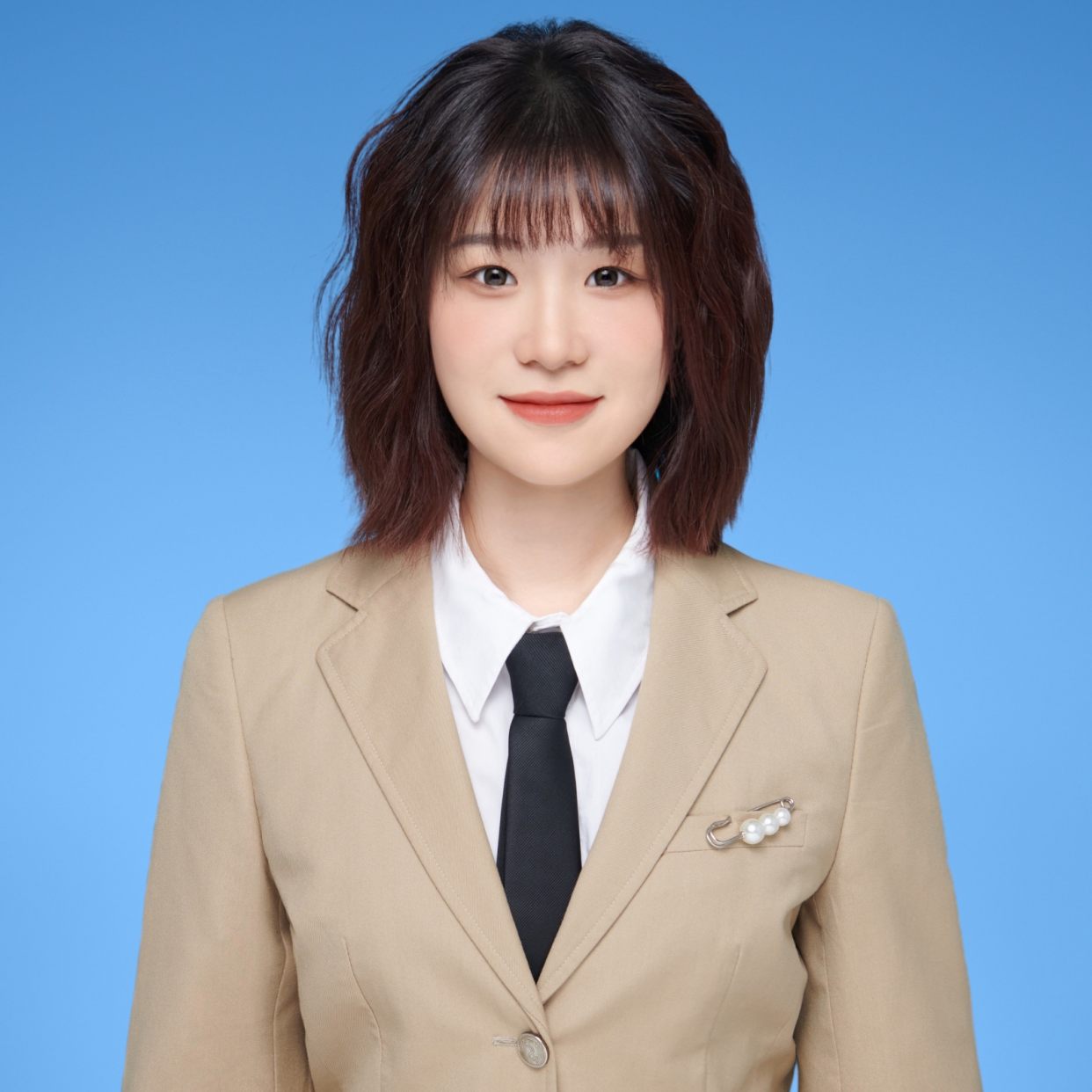 任利利