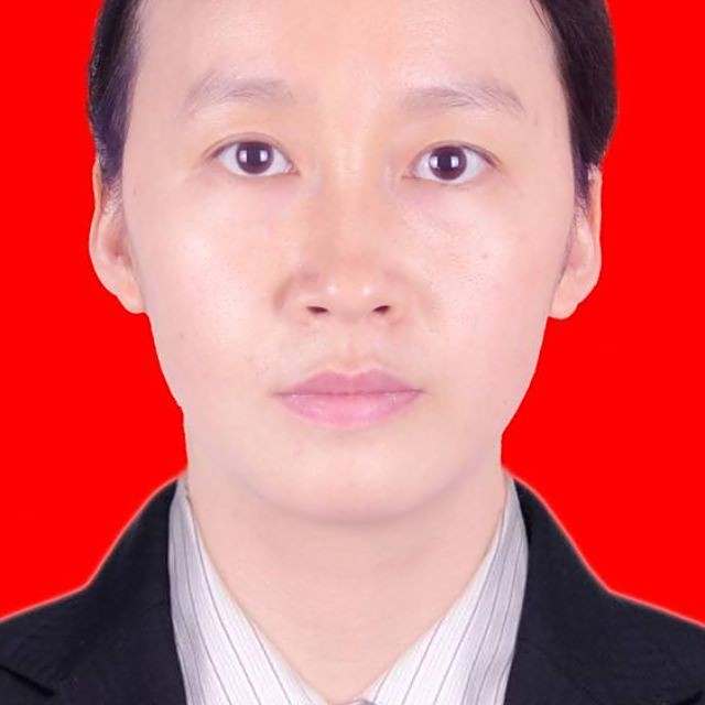 盘成芳