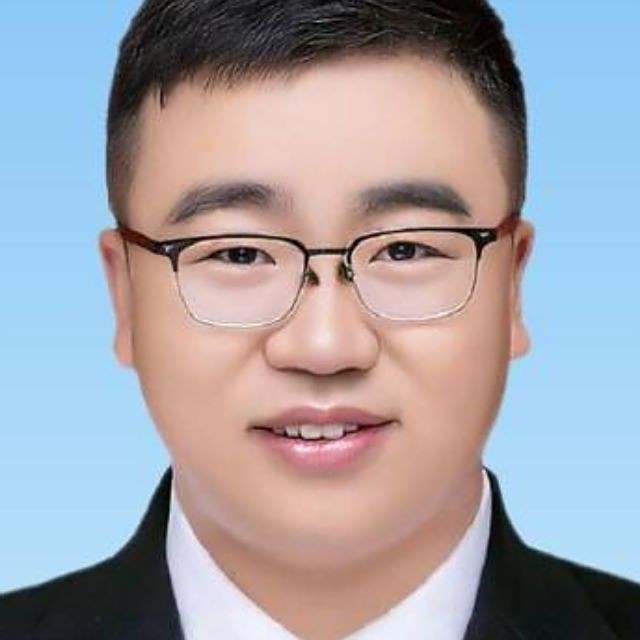 龙旭