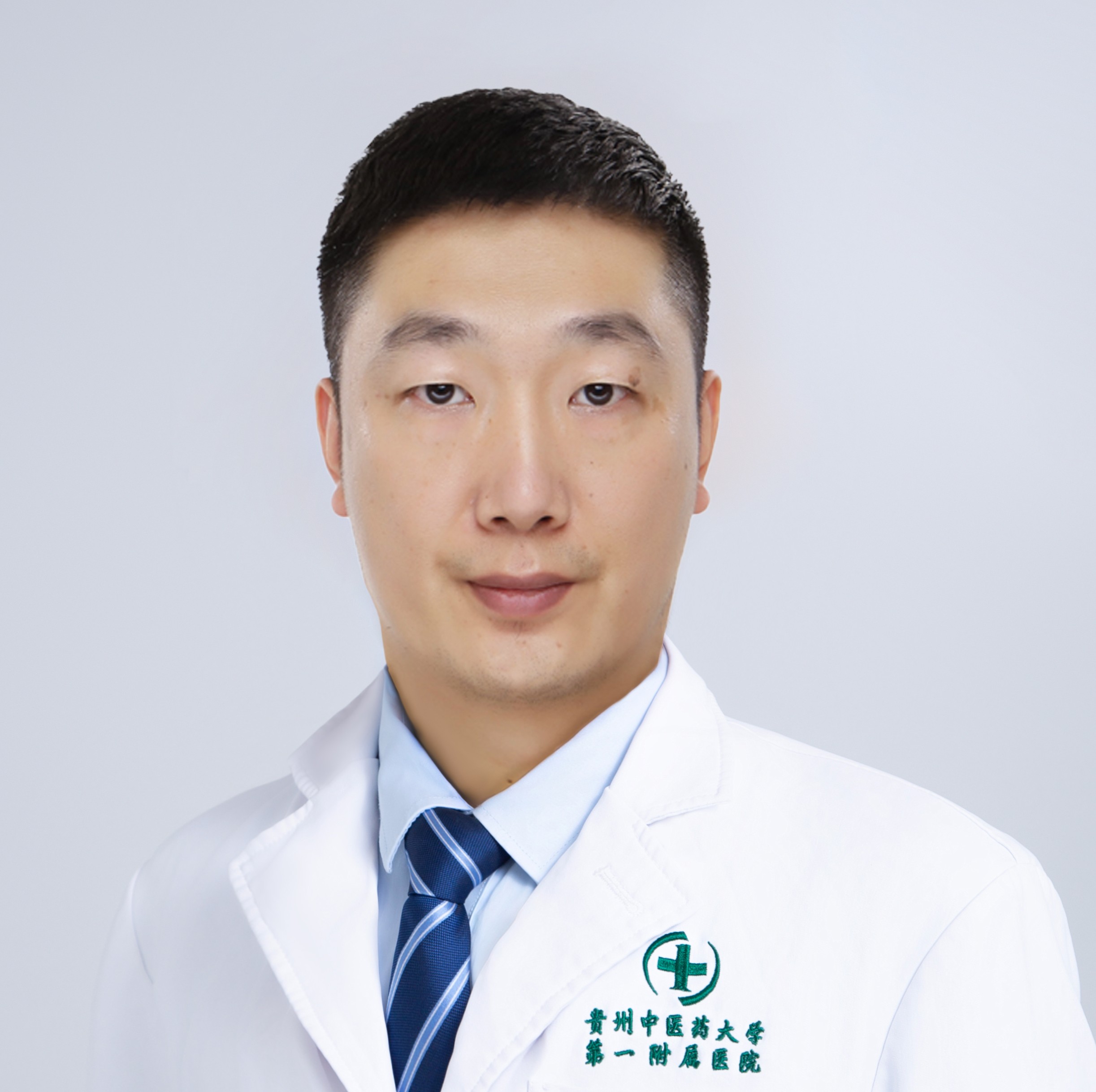李晓刚