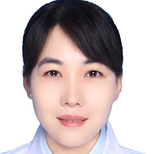 李闪闪