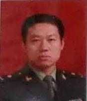 周冰