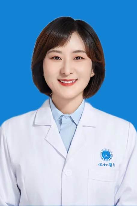 覃李玲