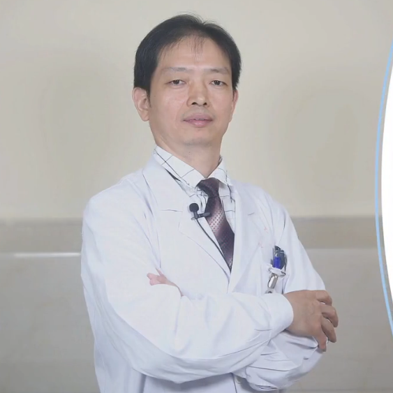 崔群力