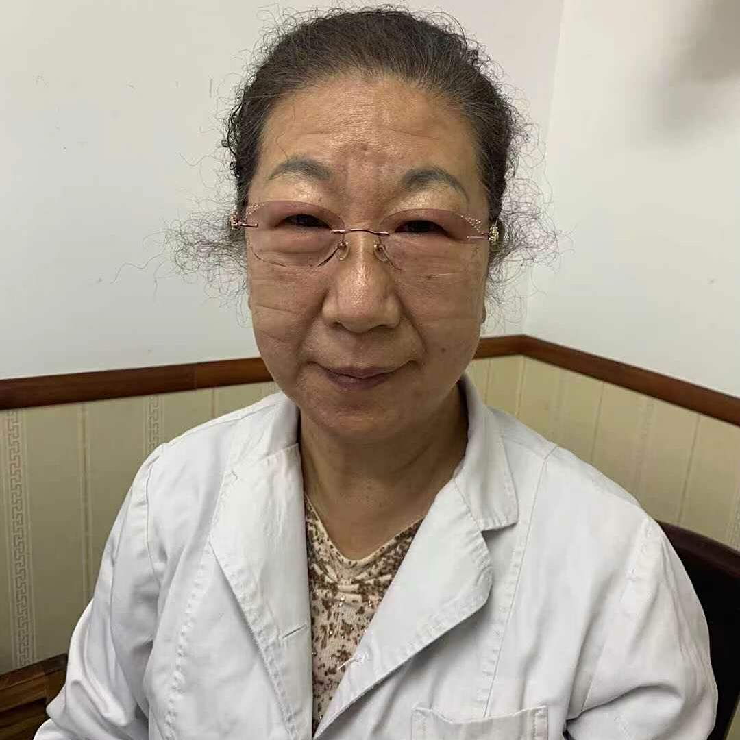 梁静雯
