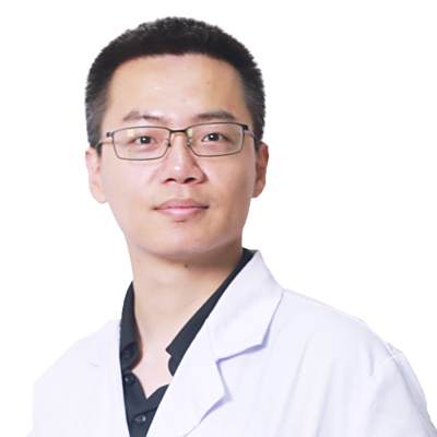 胡鸿博