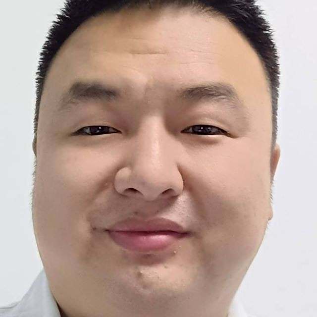 李飞