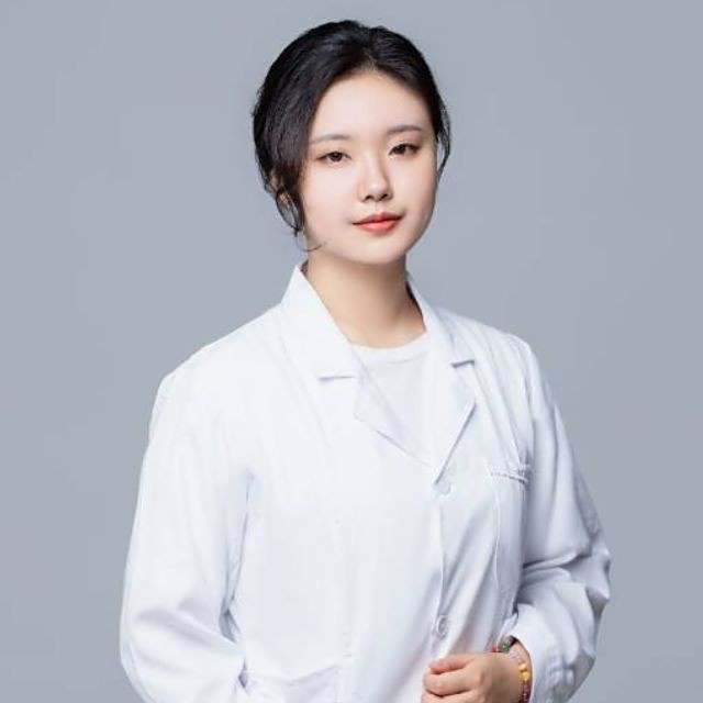 张璞玥