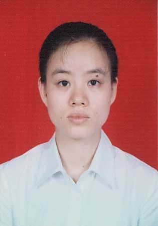 黄皓月