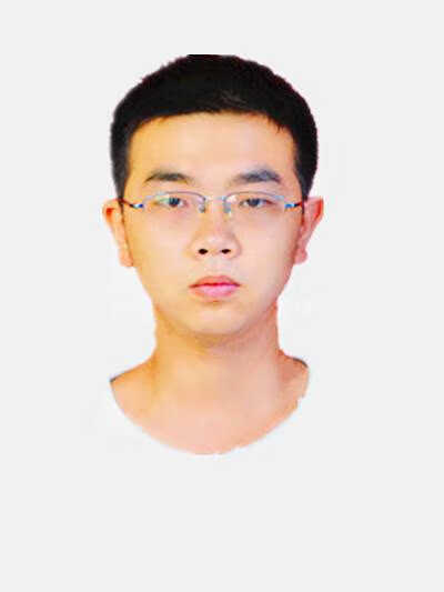 黄致君