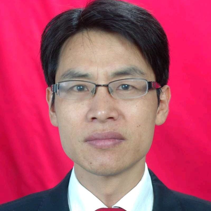 王建华