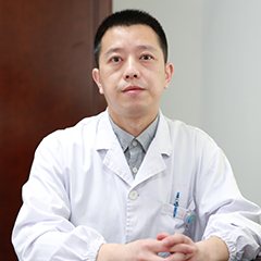 李佺