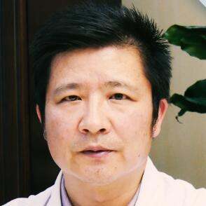 杨卫文
