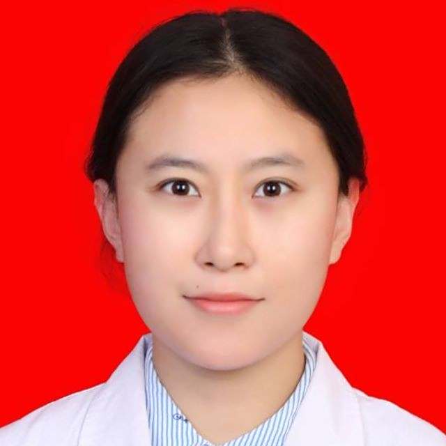 李曾妮
