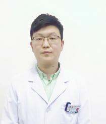 李明泽