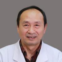 李君