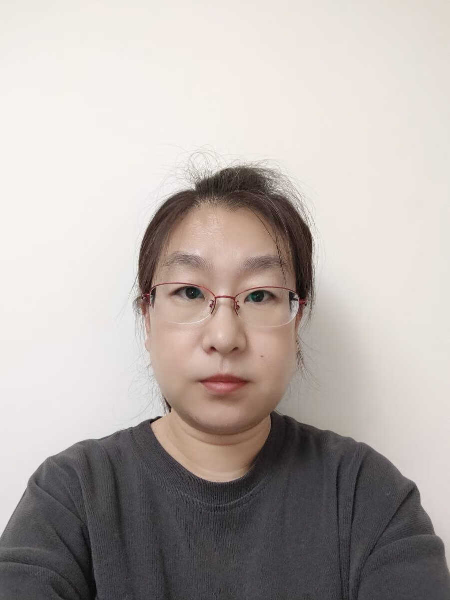 任巍巍