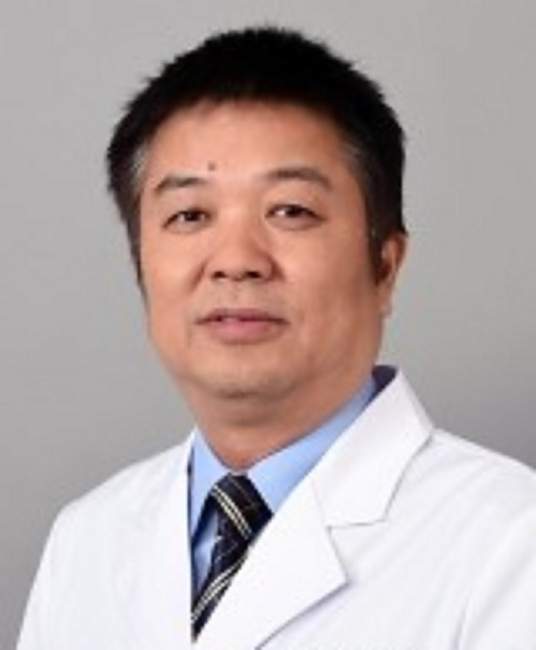 潘明新