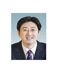 强辉