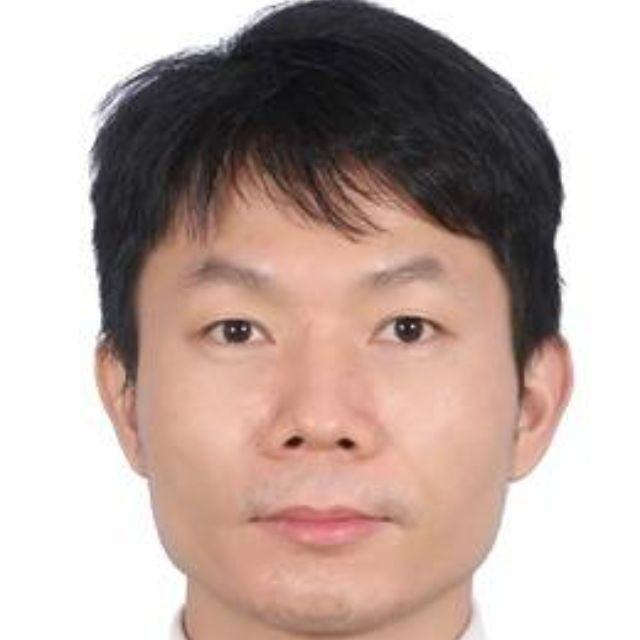 黄嘉颖
