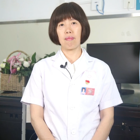 李艾帆