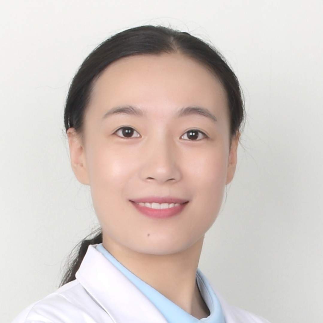 何菲