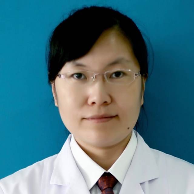 杨露