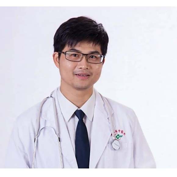 黄洁春