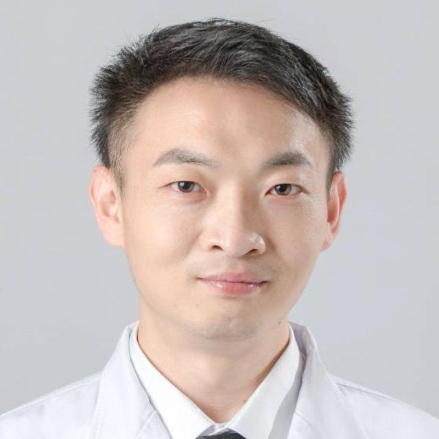 王磊