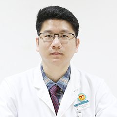 龙伟光