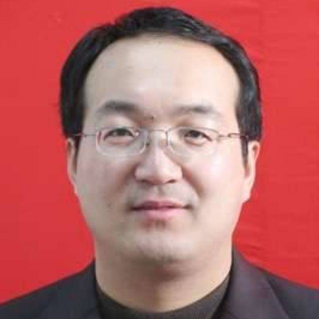 张宏