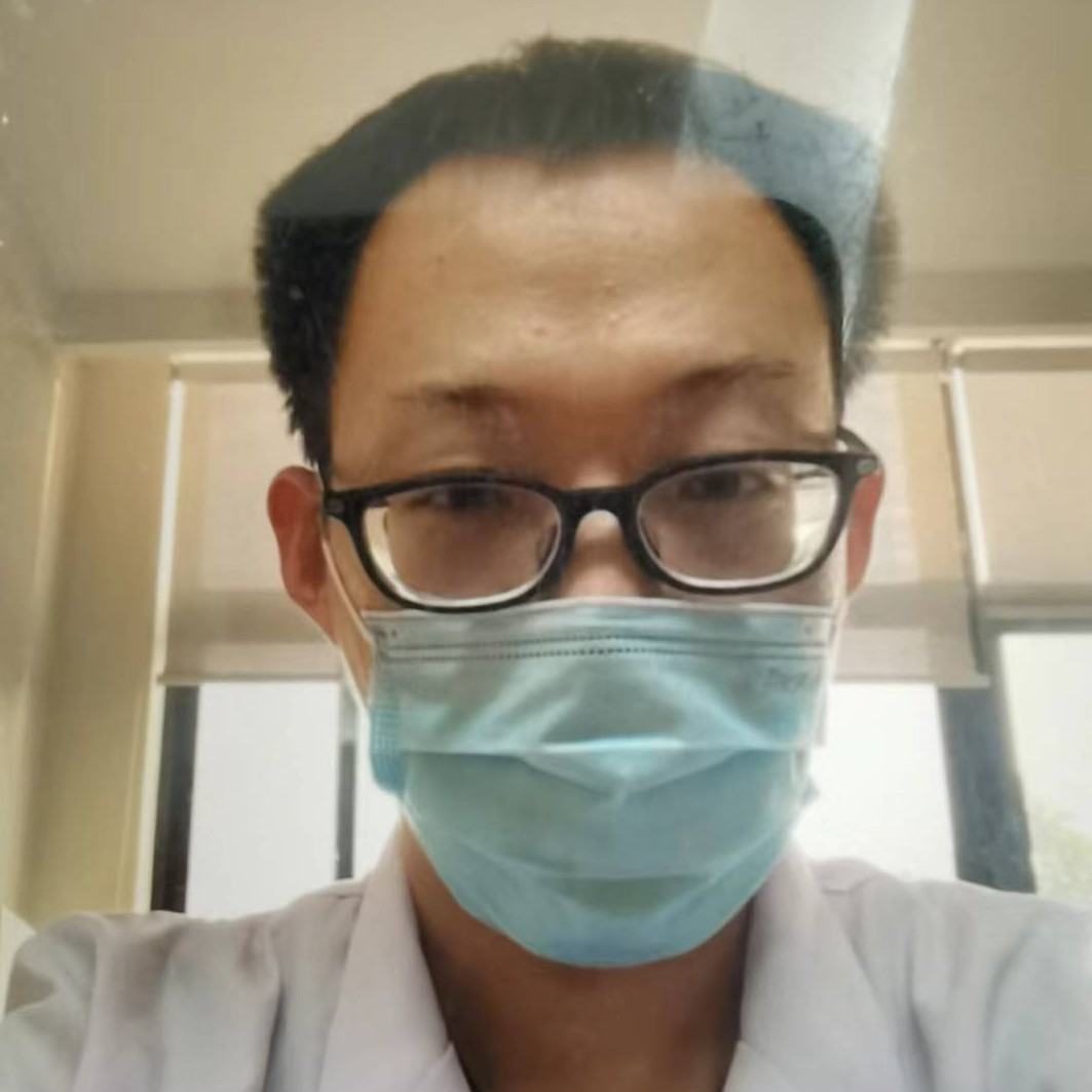 任威铭