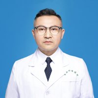 王洪华