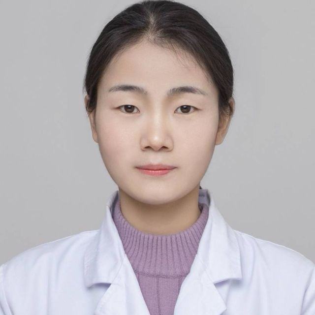 李秋芬