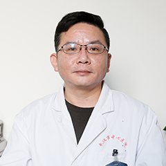 余家俊
