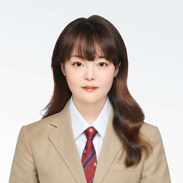 任燕群