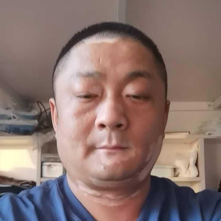 张胤玉