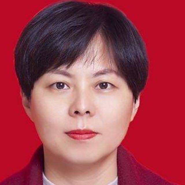 李春霞