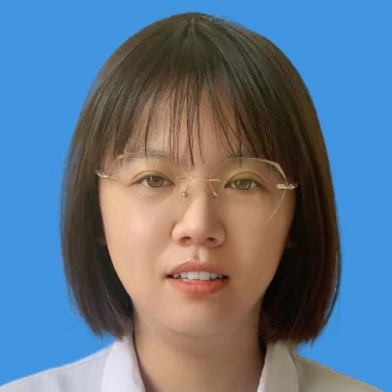 成亚亚
