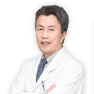 李龙