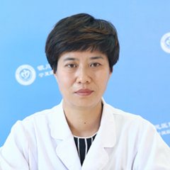 李玲