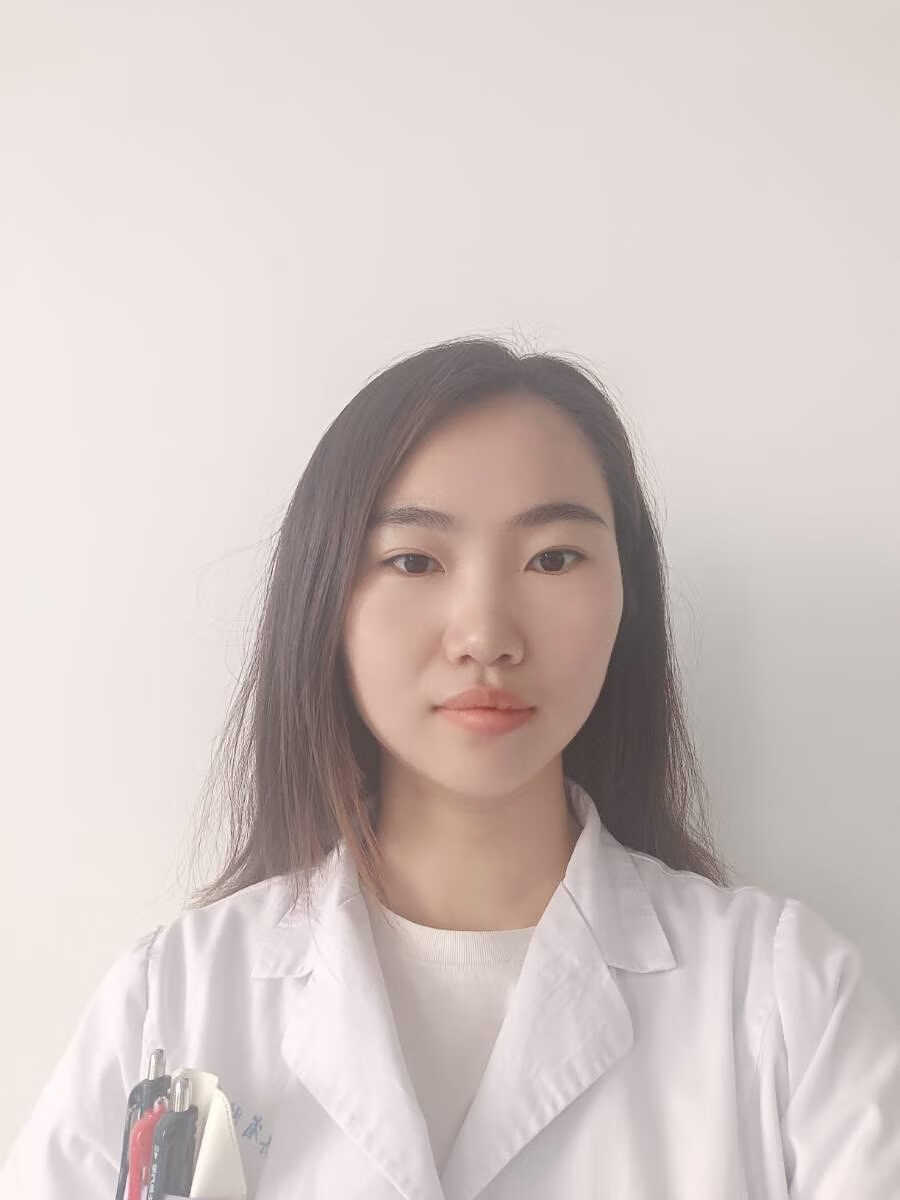李微