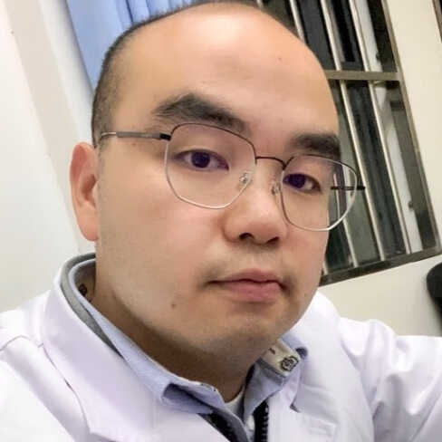 胡春昕